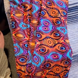 12 pair of lularoe OS leggings!!!